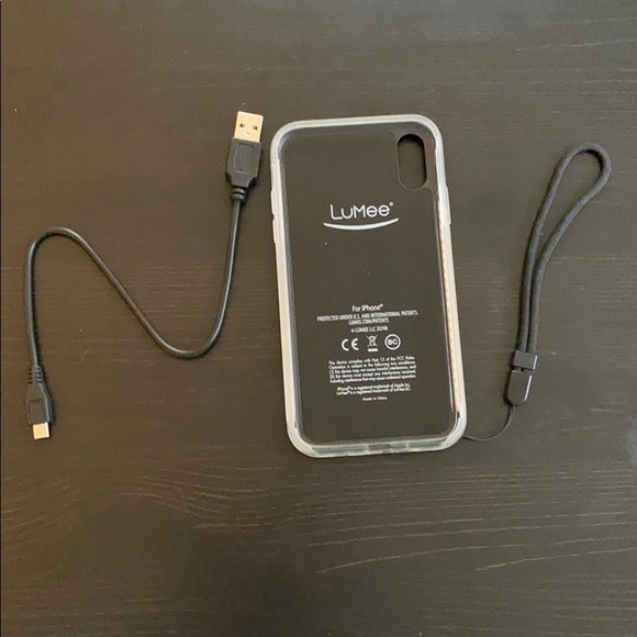 IPHONE XR LUMEE CASE - Picture 2 of 2